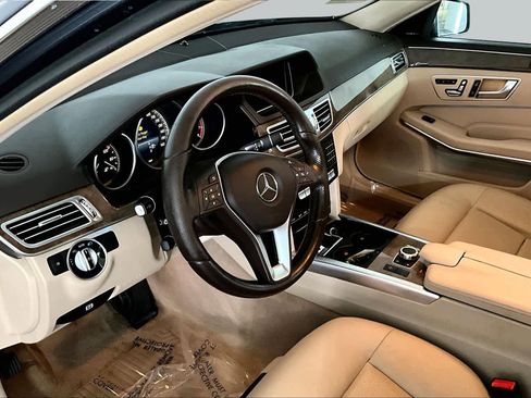 Used 2016 Mercedes-Benz E 350 4MATIC Sedan image 18