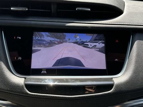 Certified 2023 Cadillac XT6 Luxury FWD image 25
