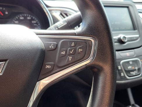 Used 2018 Chevrolet Malibu LT image 22