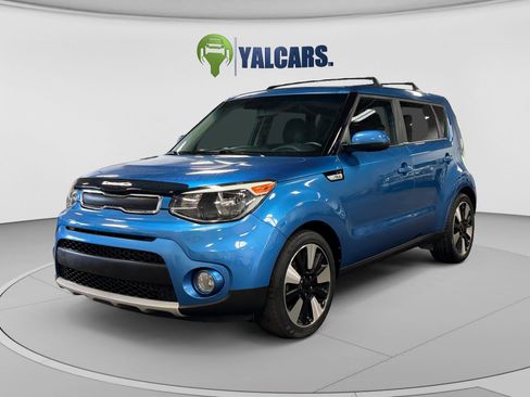 Used 2019 Kia Soul + FWD image 1