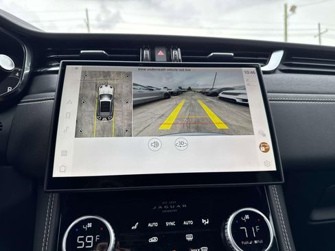 New 2026 Jaguar F-PACE R-Dynamic S image 12