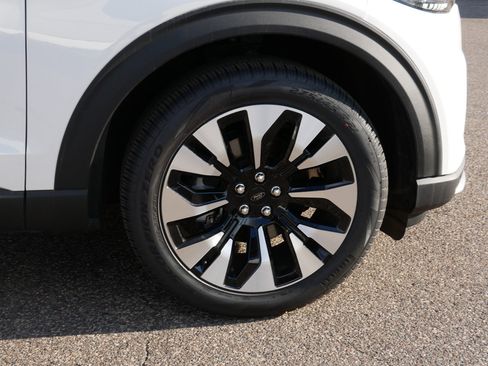 Used 2026 Ford Explorer Platinum w/ LUX Leather Package AWD/4WD image 15
