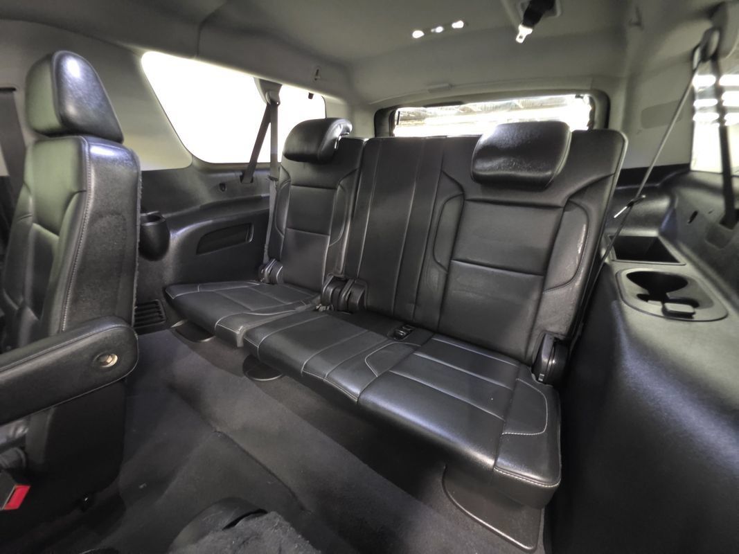 Used 2019 Chevrolet Suburban LT AWD/4WD image 23