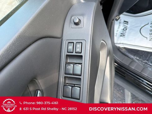 Certified 2023 Nissan Frontier SV w/ Technology Package AWD/4WD image 11