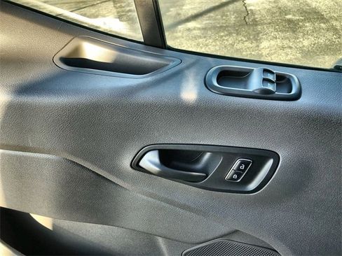 Used 2024 Ford Transit 350 XLT image 13