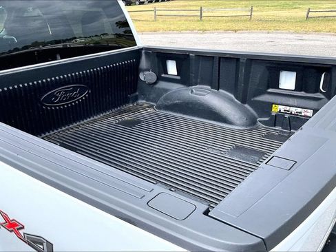 Used 2023 Ford F150 XLT AWD/4WD image 34