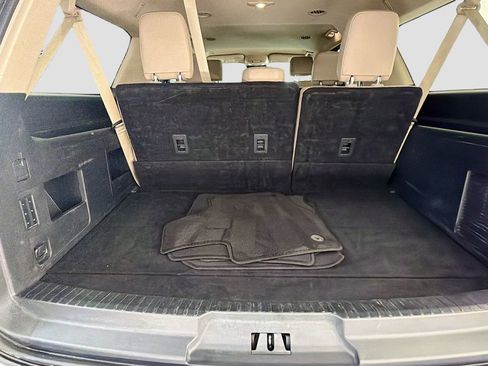 Used 2024 Ford Expedition Max XLT image 27
