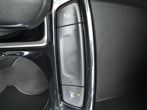 Used 2025 Chevrolet Trax LT w/ Driver Confidence Package image 29