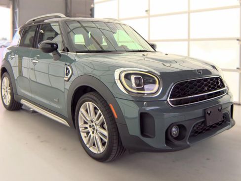 Used 2024 MINI Cooper Countryman S AWD/4WD image 2