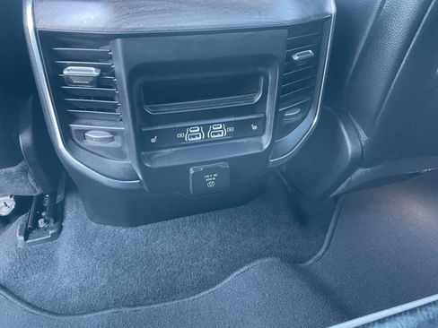 Used 2025 RAM 1500 Laramie w/ Night Edition image 22