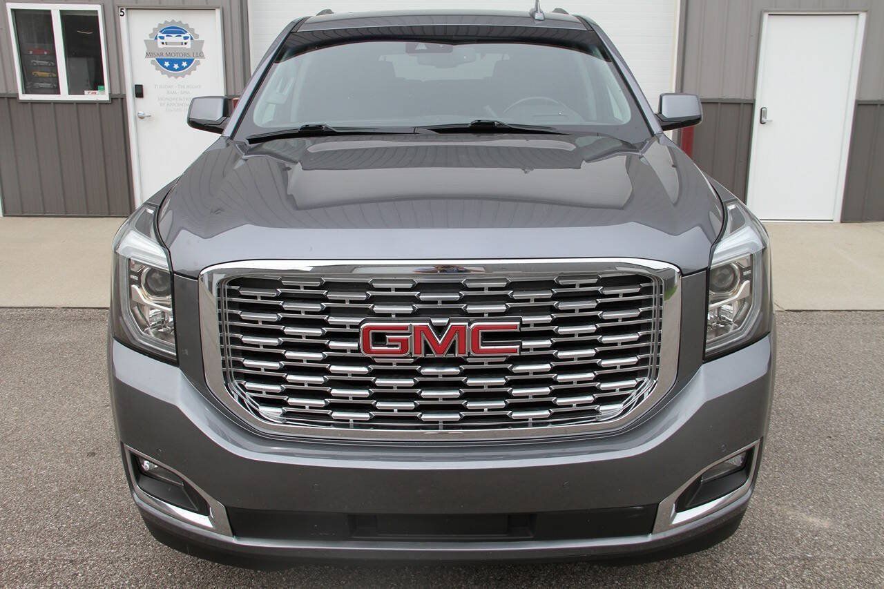 Used 2019 GMC Yukon Denali AWD/4WD image 3