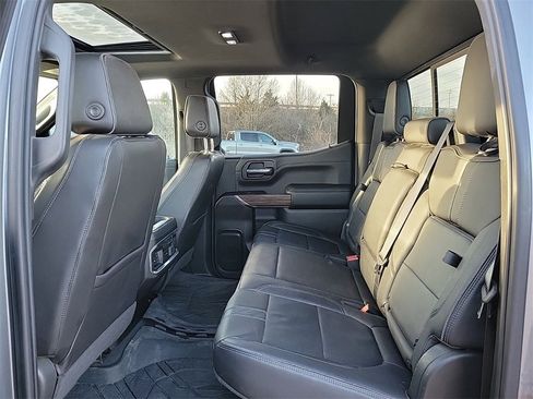 Used 2019 Chevrolet Silverado 1500 High Country w/ High Country Premium Package image 11