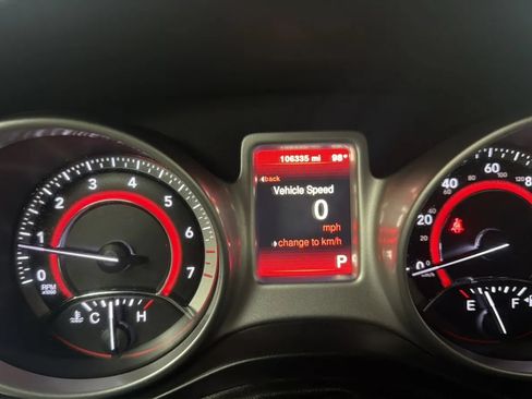 Used 2020 Dodge Journey SE FWD image 11
