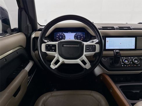 Used 2020 Land Rover Defender 110 HSE AWD/4WD image 3