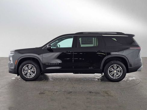 New 2026 Chevrolet Traverse LT w/ Enhanced Driving Package image 6