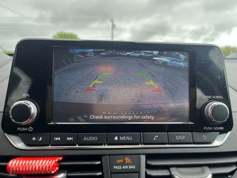 Used 2023 Nissan Altima 2.5 S FWD image 33