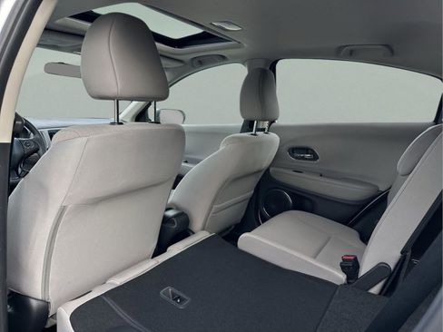 Used 2016 Honda HR-V EX image 17