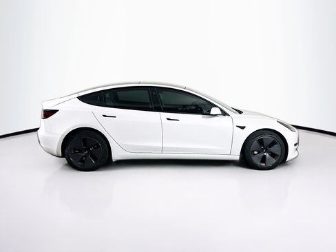 Used 2023 Tesla Model 3 Standard Range RWD image 10
