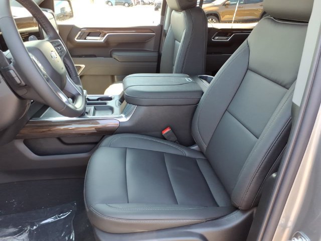New 2026 Chevrolet Silverado 1500 RST AWD/4WD image 6