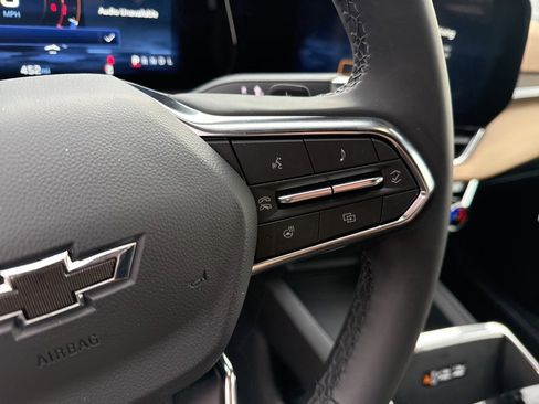 New 2026 Chevrolet Equinox ACTIV w/ Safety and Technology Package image 19