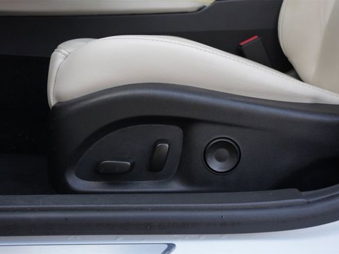 Used 2023 Cadillac CT4 Premium Luxury w/ Technology Package image 15