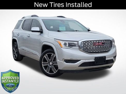 Used 2017 GMC Acadia Denali w/ Technology Package image 1