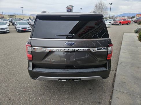 Used 2019 Ford Expedition Max Limited image 4