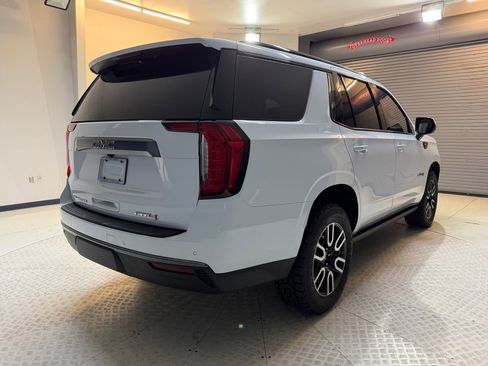 Used 2023 GMC Yukon AT4 AWD/4WD image 8