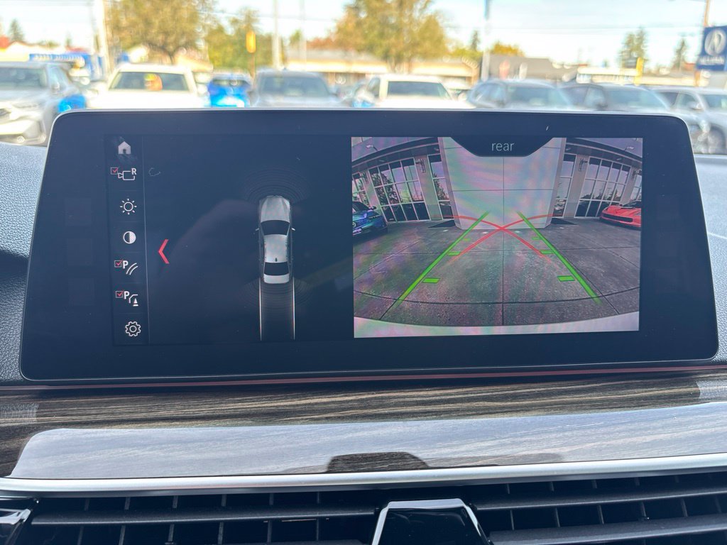 Used 2018 BMW 530i xDrive AWD/4WD image 21