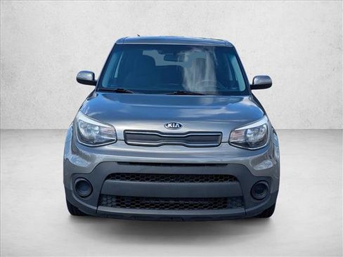 Used 2018 Kia Soul FWD image 2