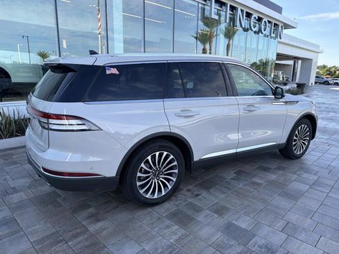 Certified 2024 Lincoln Aviator Reserve w/ Equipment Group 201A RWD image 2