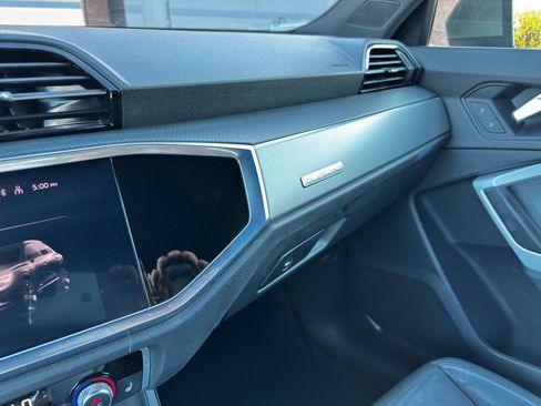 Used 2022 Audi Q3 2.0T Premium image 26