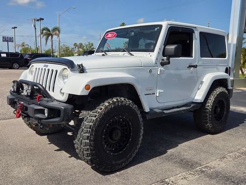 Used 2014 Jeep Wrangler Sahara AWD/4WD image 3