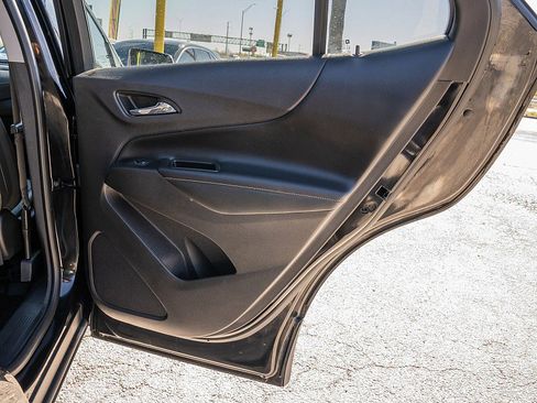 Used 2019 Chevrolet Equinox Premier image 14