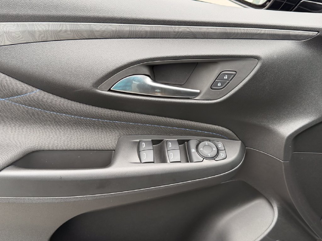 New 2026 Buick Envista Sport Touring FWD image 23