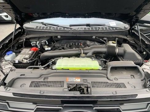 New 2025 Ford Expedition Max Platinum w/ Driver's Package image 33