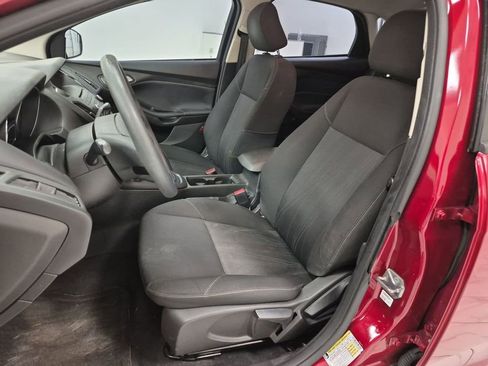 Used 2015 Ford Focus SE image 20