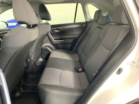 Used 2024 Toyota RAV4 XLE w/ Convenience Package FWD image 32