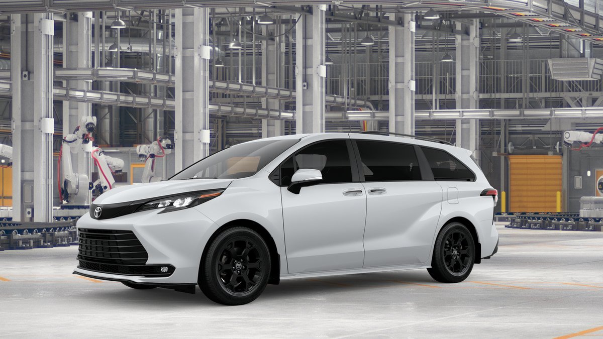 New 2026 Toyota Sienna XLE Woodland Edition AWD/4WD image 2