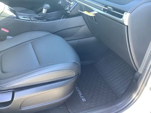 Certified 2025 Hyundai Santa Cruz SEL image 30