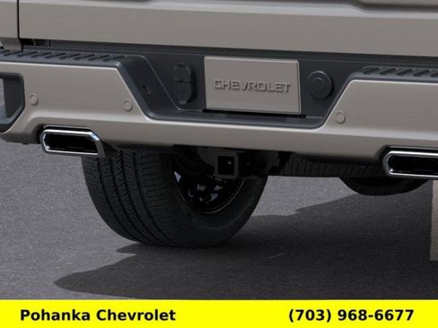 New 2026 Chevrolet Silverado 1500 High Country w/ High Country Premium Package AWD/4WD image 14