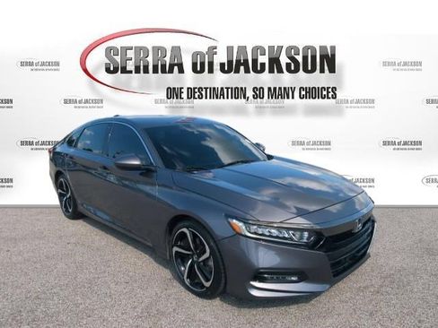 Used 2020 Honda Accord Sport image 2