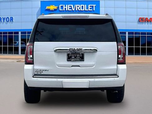 Used 2017 GMC Yukon Denali w/ Open Road Package AWD/4WD image 6
