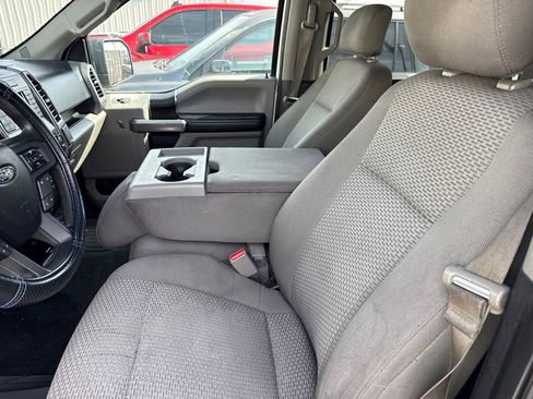 Used 2015 Ford F150 XLT w/ Trailer Tow Package AWD/4WD image 9