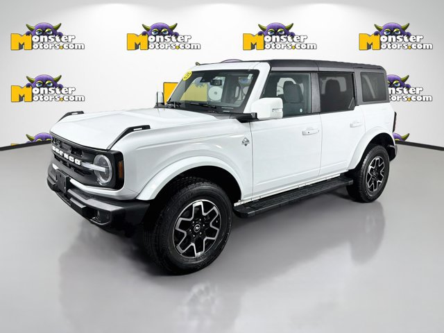 Used 2023 Ford Bronco Outer Banks AWD/4WD image 1