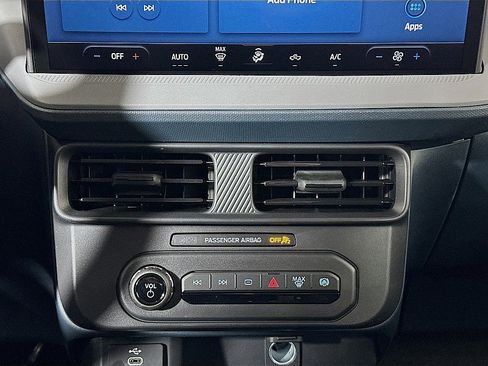 New 2026 Ford Maverick XL w/ Equipment Group 101A AWD/4WD image 18
