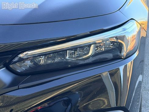 Used 2023 Honda Civic EX image 9