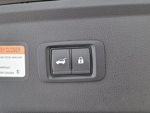 Used 2024 Mitsubishi Eclipse Cross SE AWD/4WD image 28