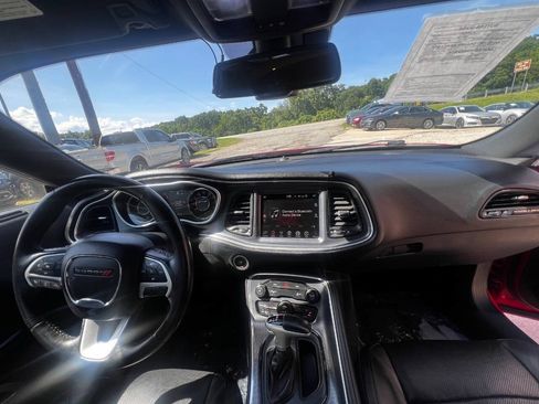 Used 2015 Dodge Challenger SXT Plus w/ Premium Sound Group RWD image 12