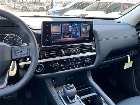 New 2026 Nissan Pathfinder SV w/ Cargo Package AWD/4WD image 6